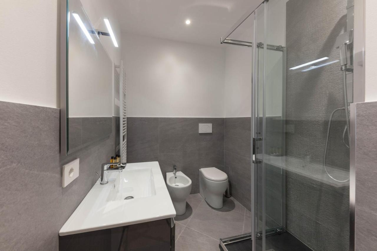 Teseo Apartments & Relax Genoa Ngoại thất bức ảnh