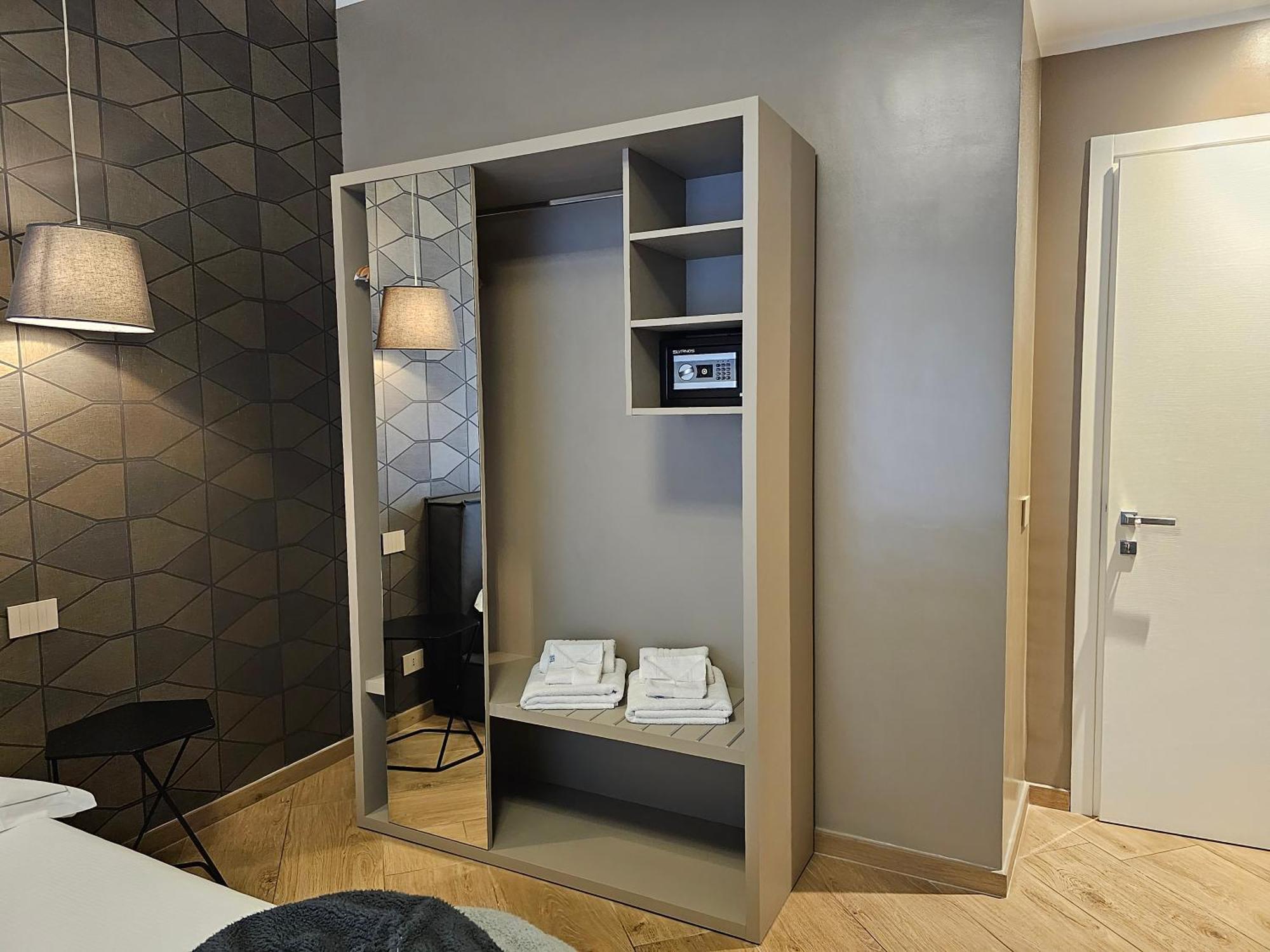 Teseo Apartments & Relax Genoa Ngoại thất bức ảnh